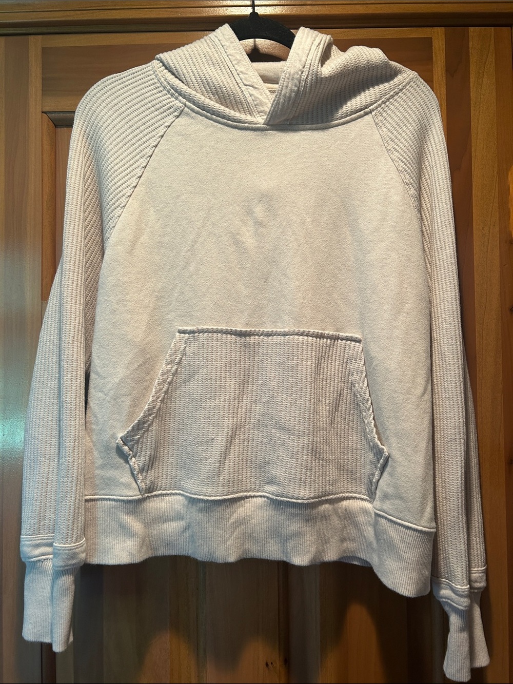 Aerie Women’s Cream Waffle Knit Sweatshirt Hoodie
